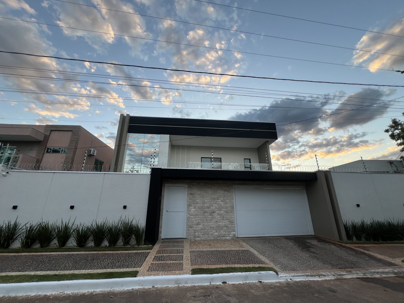 Sobrado 205 Sul - fachada